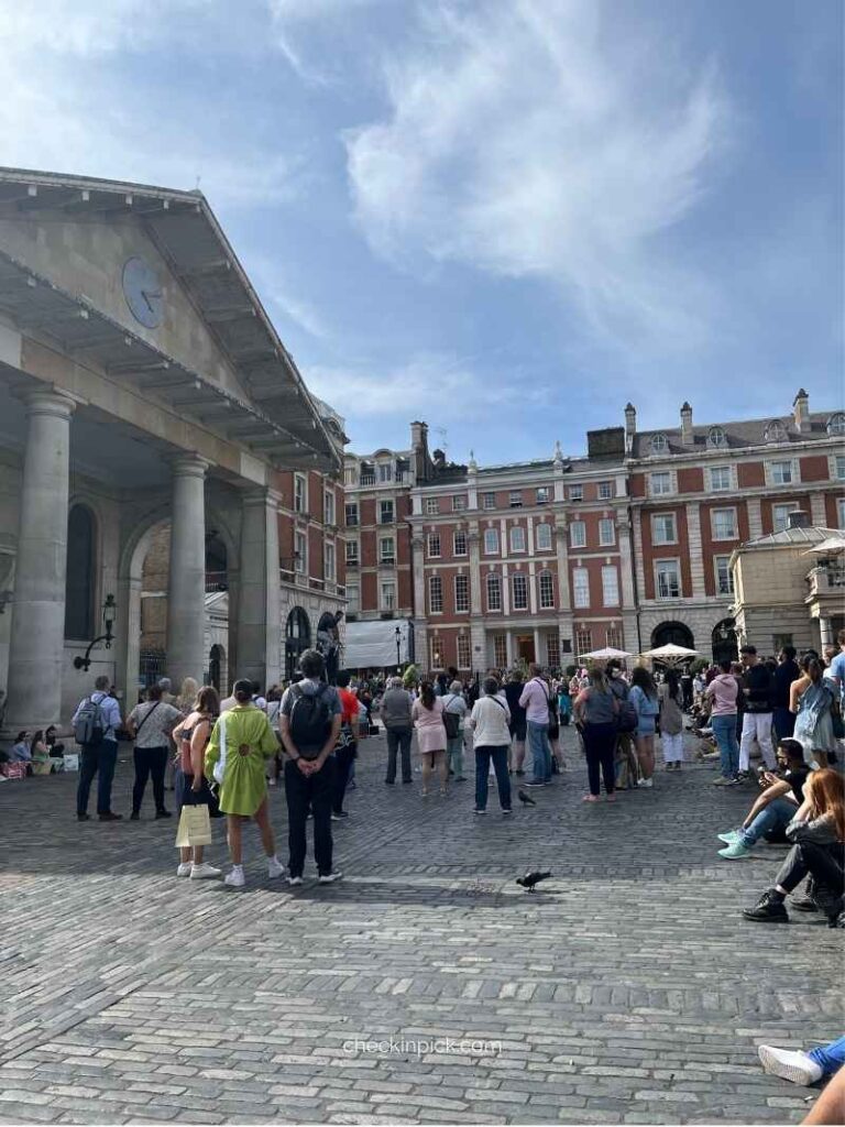 Covent Garden Piazza street view, one of London's best neighborhoods to explore by transit