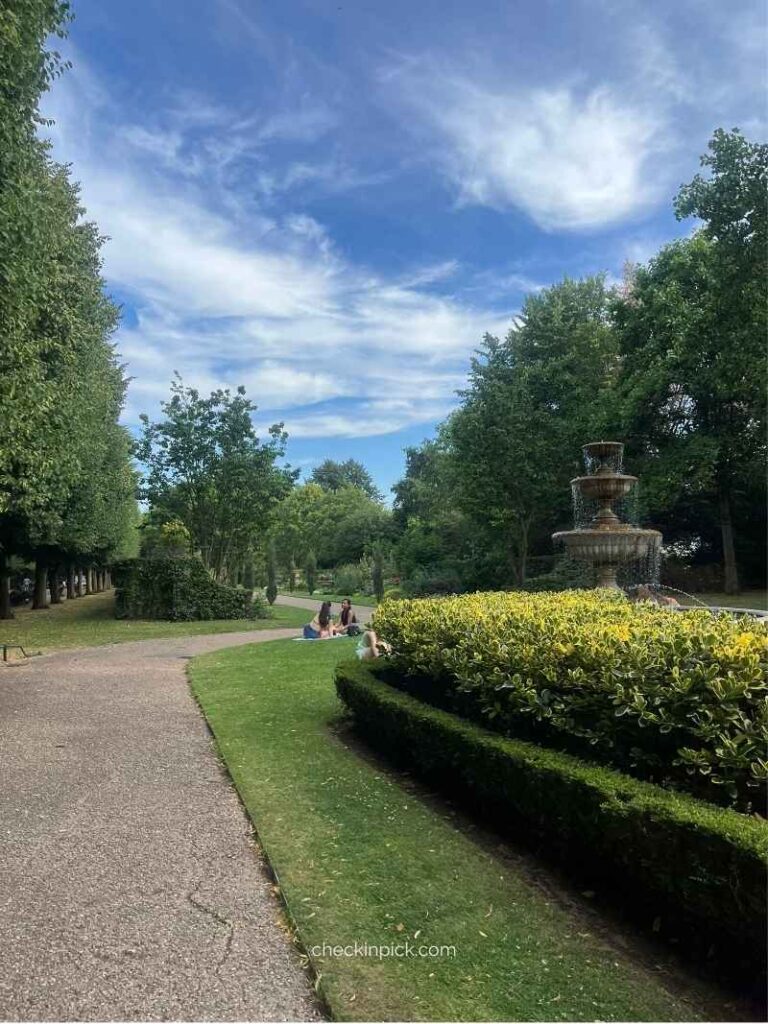 Spring Season in Regent Park London