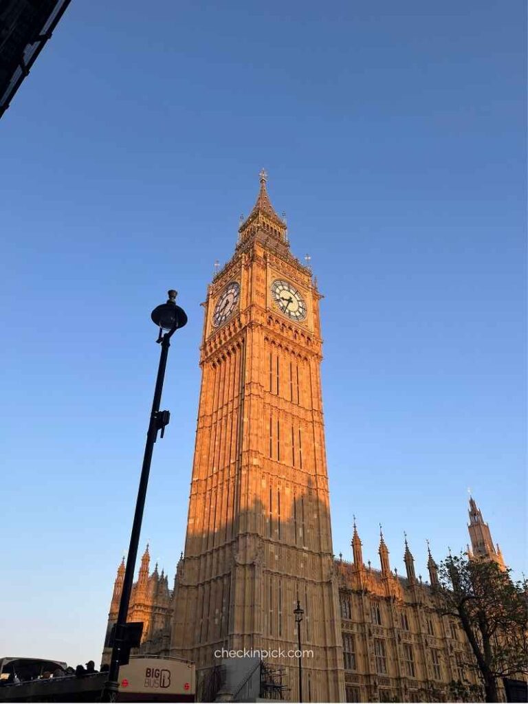 Westminster, a must-see stop in this 5-day London itinerary